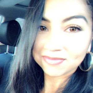 Meet your Posher, Gloria